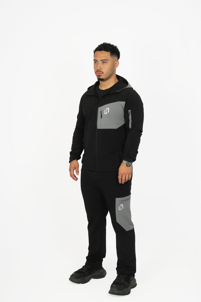 HEDERA SHELL TRACKSUIT BLACK