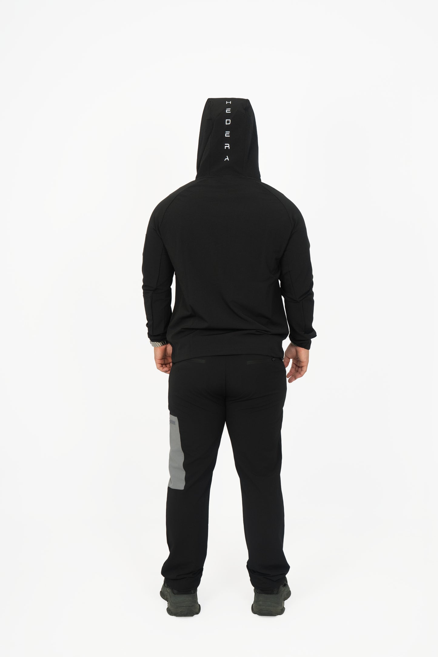 HEDERA SHELL TRACKSUIT BLACK